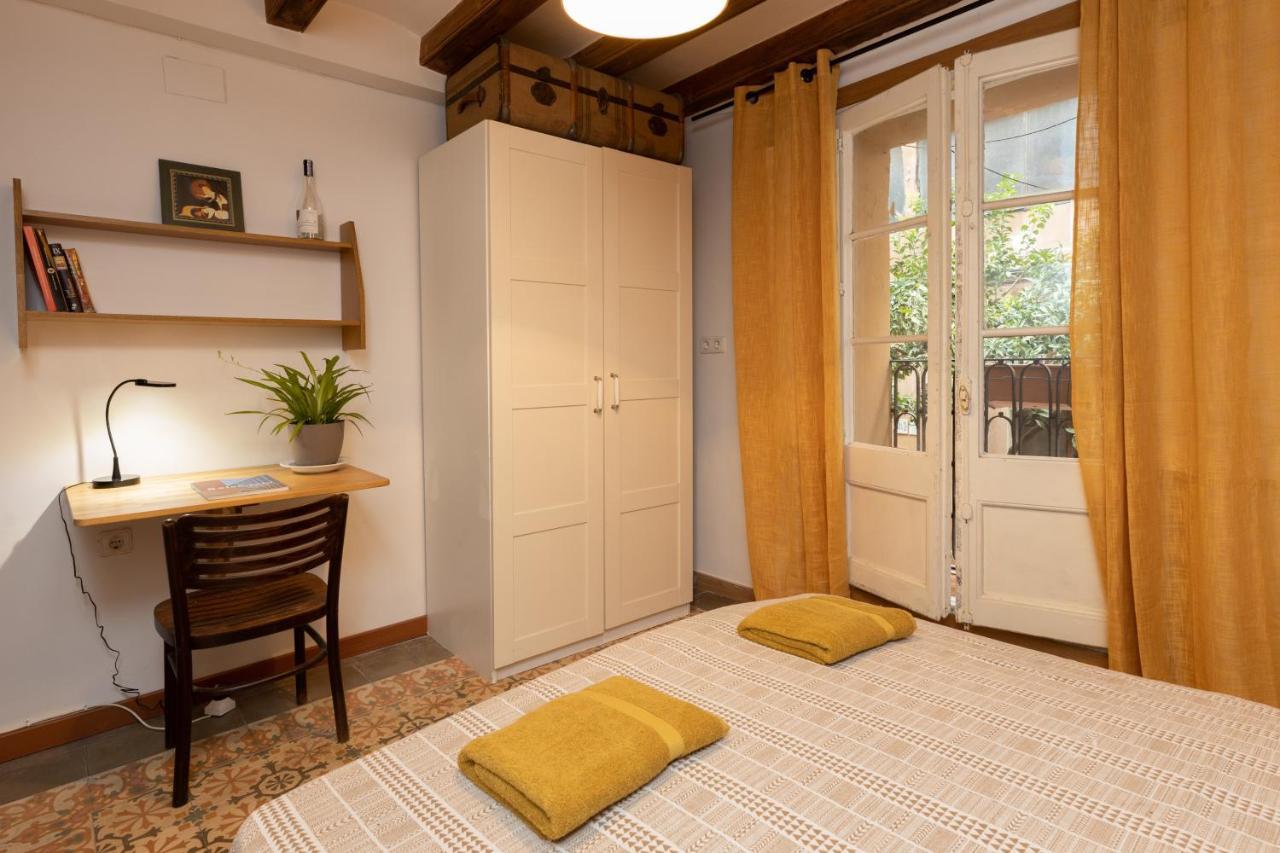 Aparteasy - Central Gracia Apartments Barcelona Luaran gambar