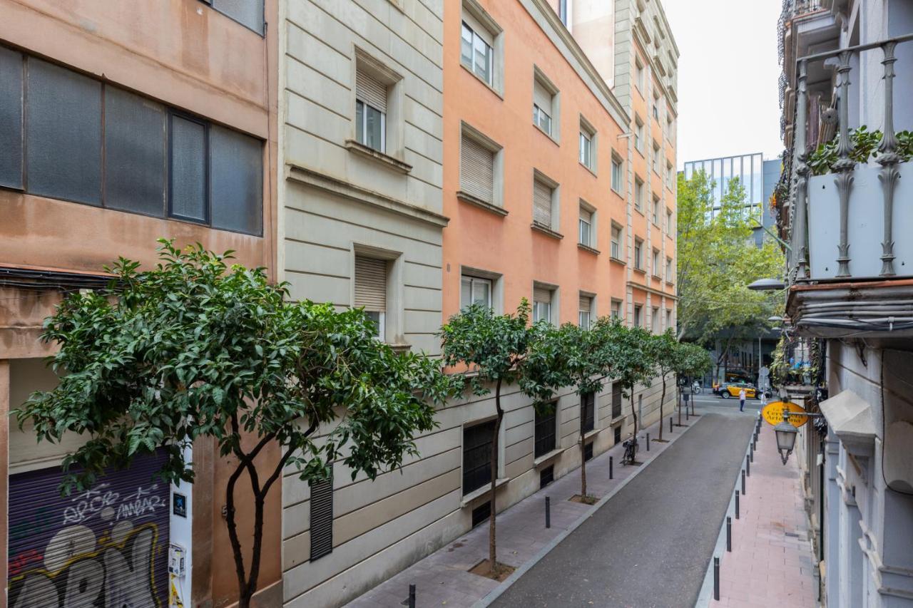 Aparteasy - Central Gracia Apartments Barcelona Luaran gambar