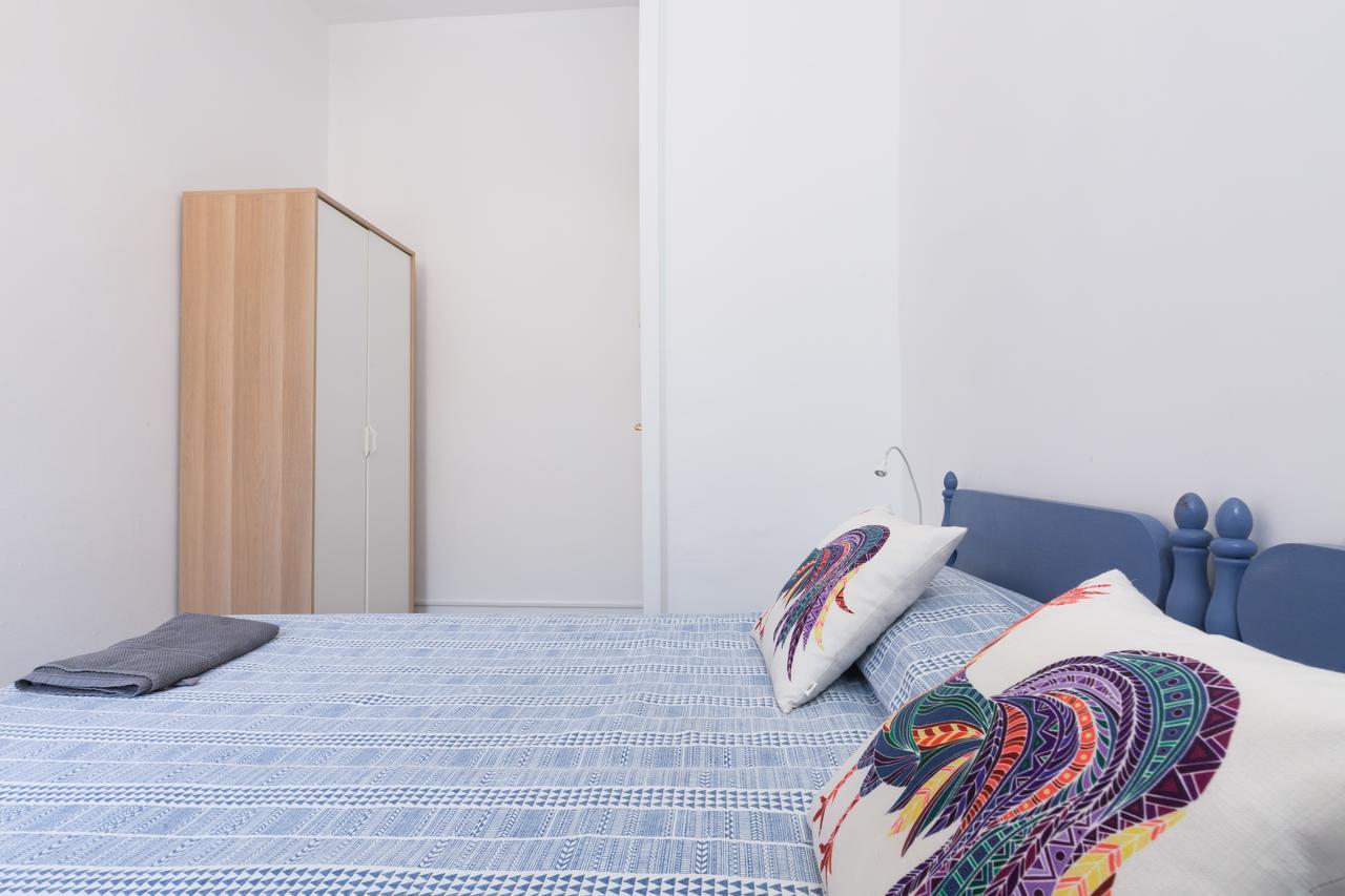 Aparteasy - Central Gracia Apartments Barcelona Luaran gambar